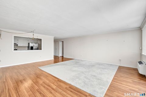 Tiny photo for 50 Birdseye Street #409A, Stratford, CT 06615 (MLS # 24145253)