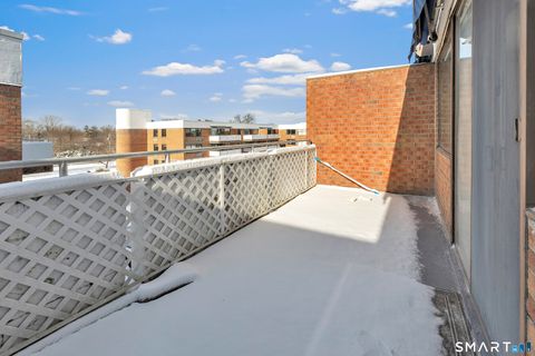 Tiny photo for 50 Birdseye Street #409A, Stratford, CT 06615 (MLS # 24145253)