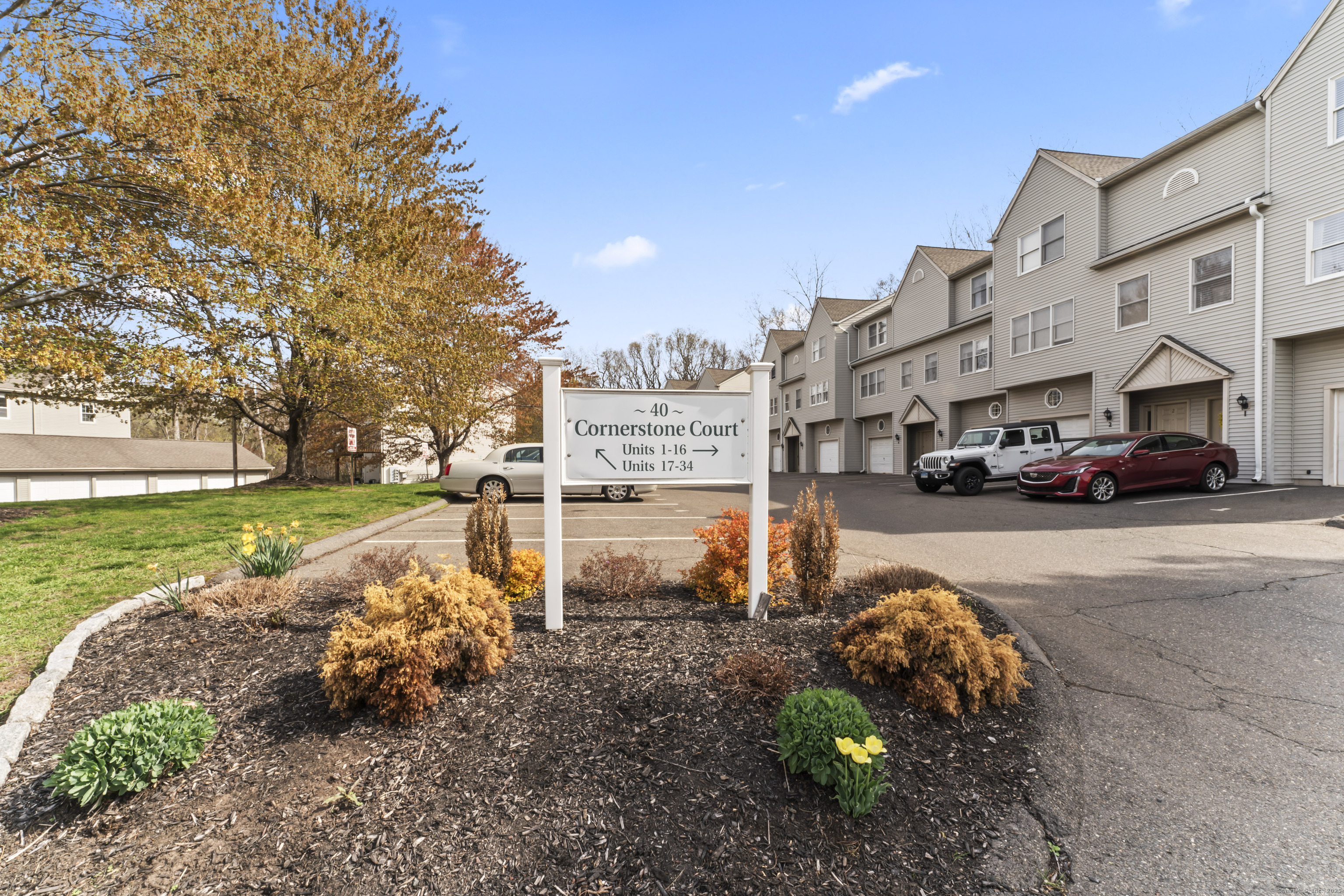 40 Cornerstone Court #APT 3, Southington, Connecticut image 1