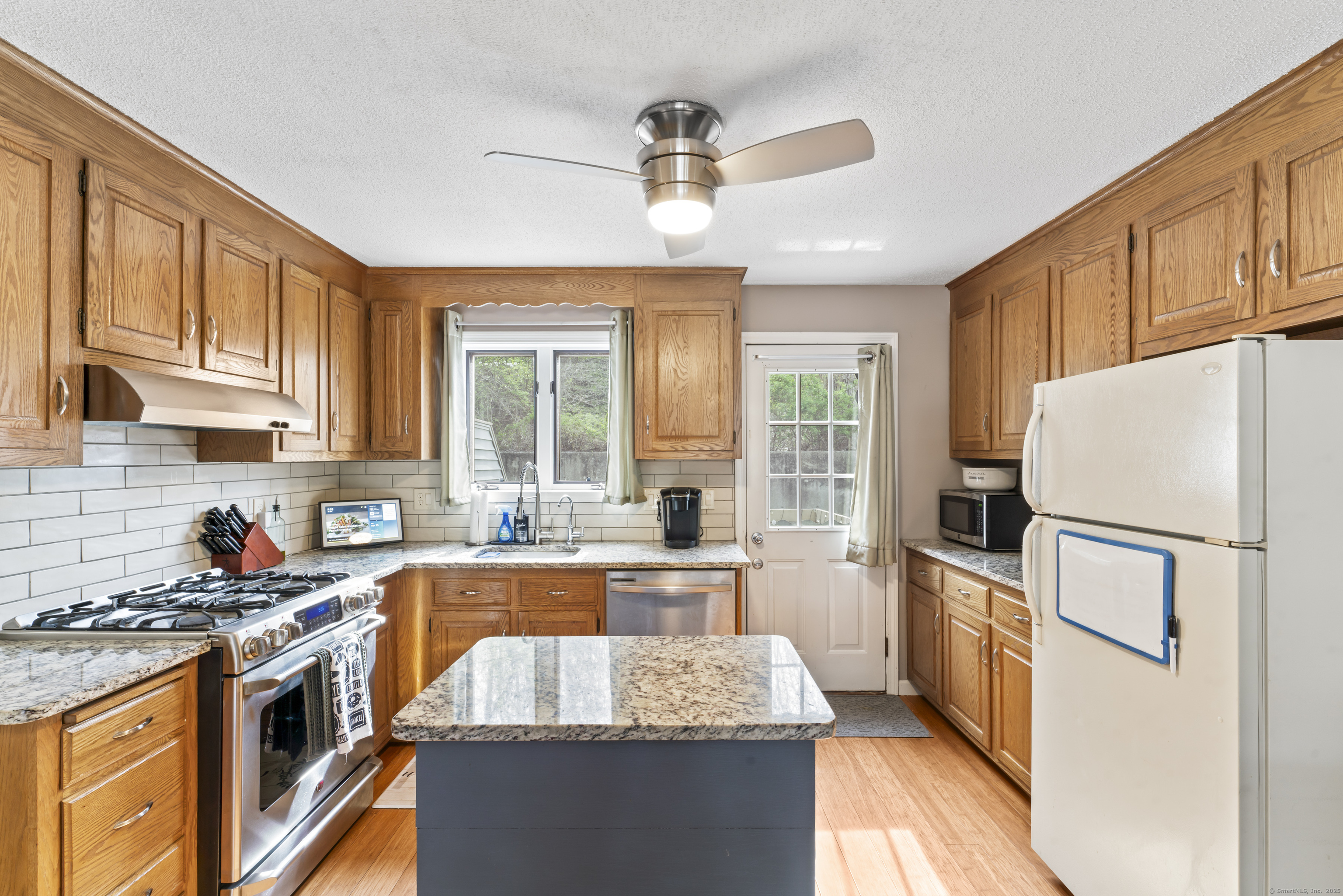 40 Cornerstone Court #APT 3, Southington, Connecticut image 13