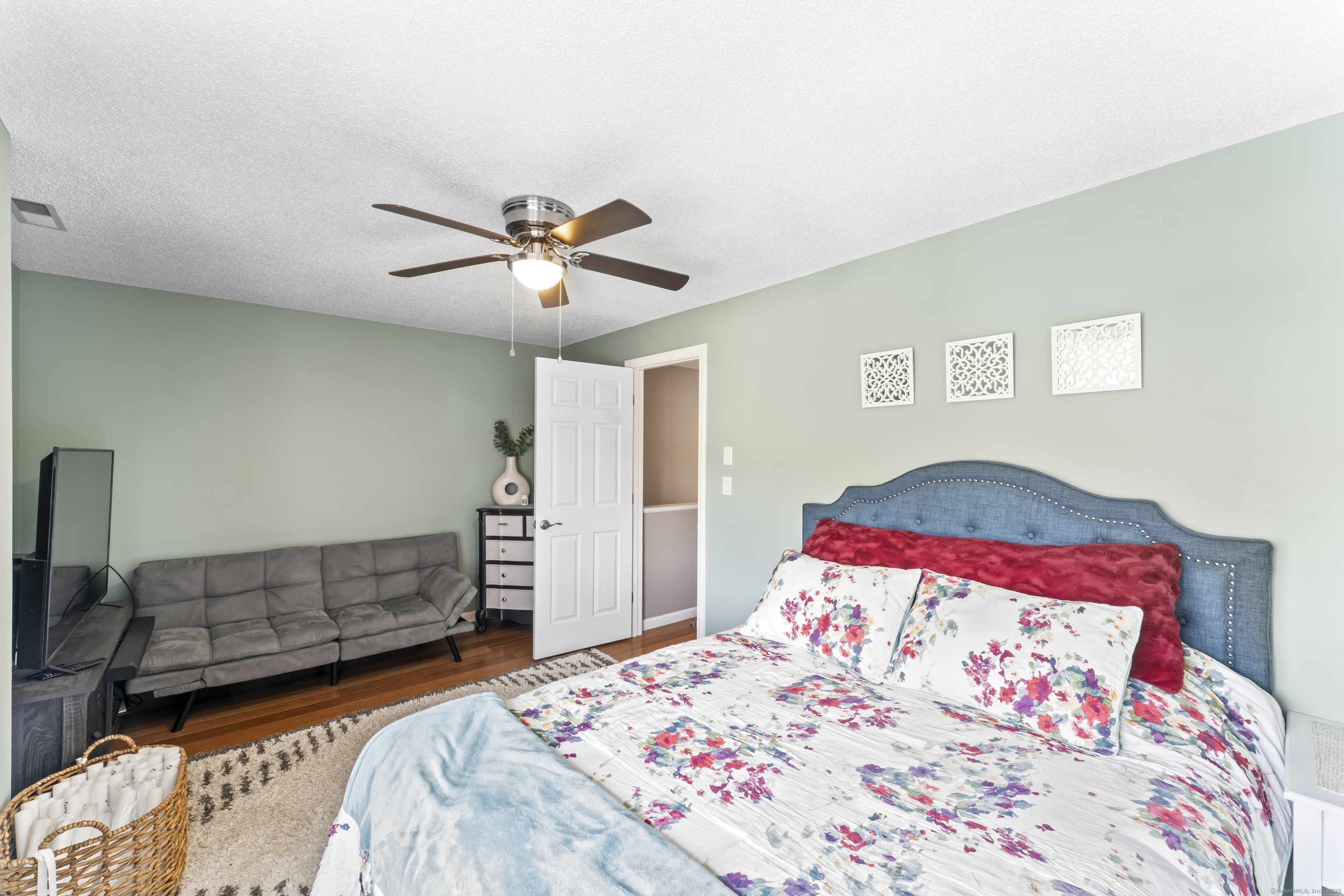 40 Cornerstone Court #APT 3, Southington, Connecticut image 22