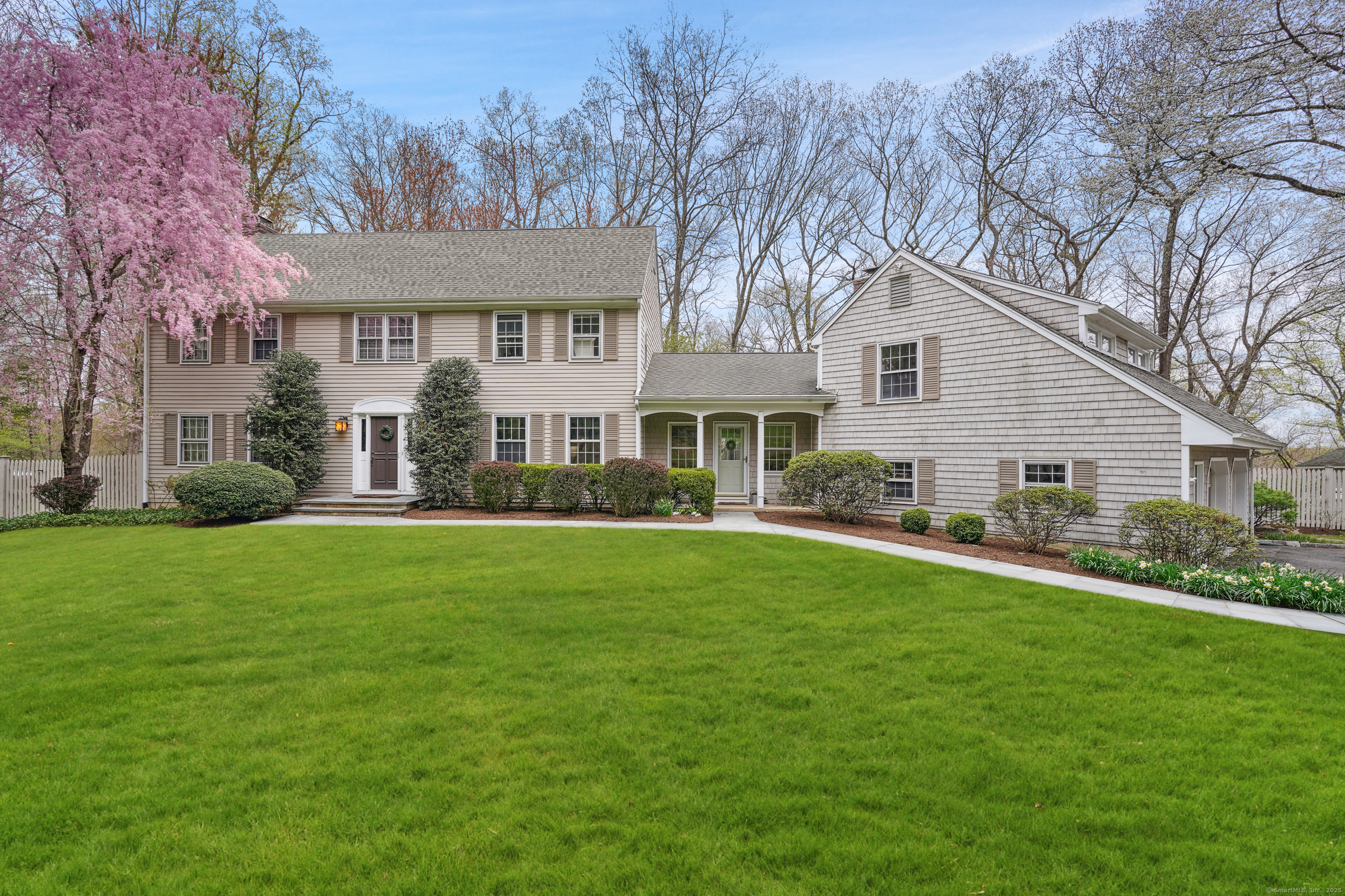 27 Easthill Road, Stamford, Connecticut image 1