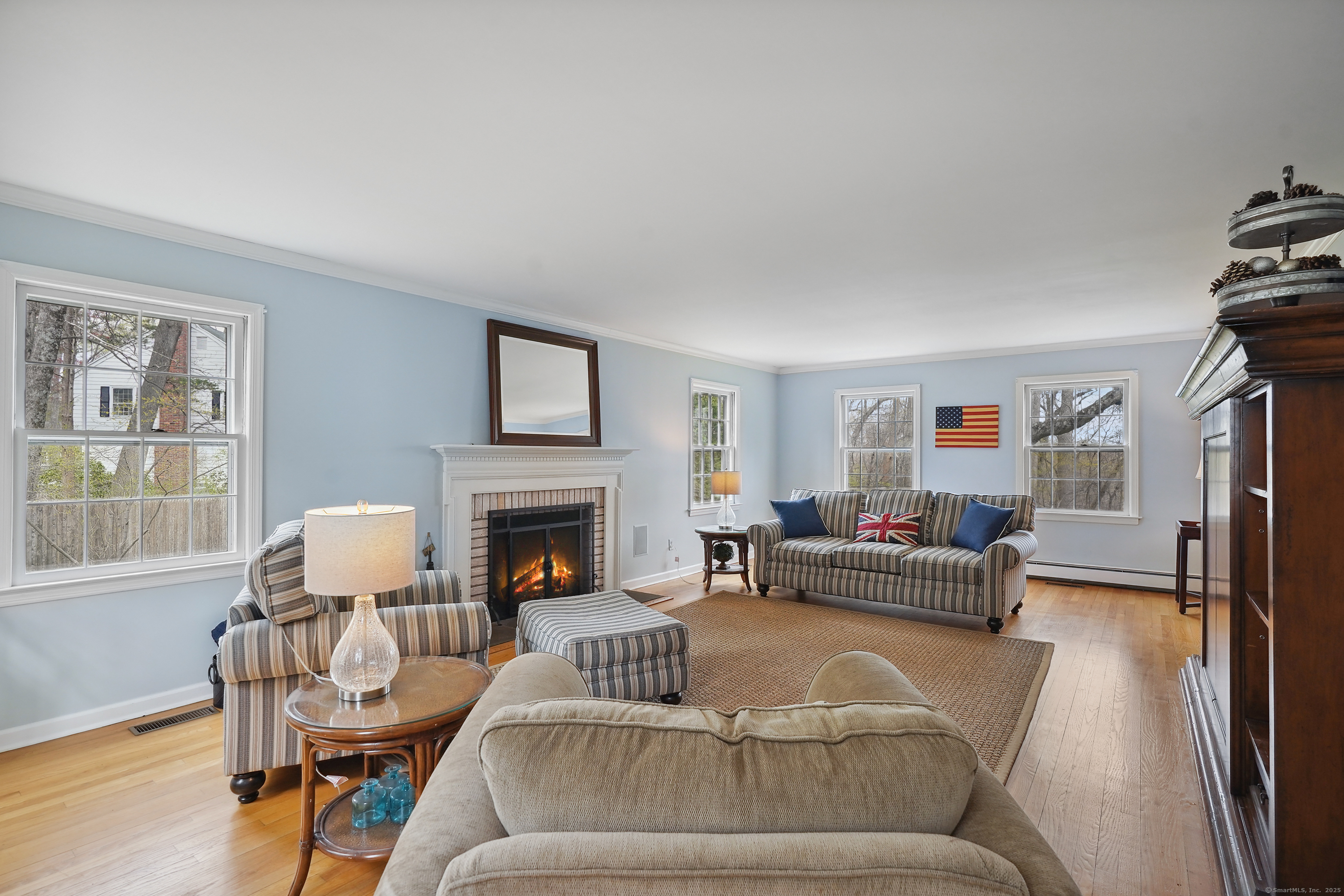 27 Easthill Road, Stamford, Connecticut image 2