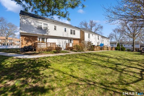 Tiny photo for 245 Sunnyridge Avenue #1, Fairfield, CT 06824 (MLS # 24165182)