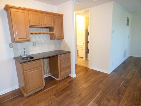 Tiny photo for 1 Gold Street #APT 4BC, Hartford, CT 06103 (MLS # 24134961)