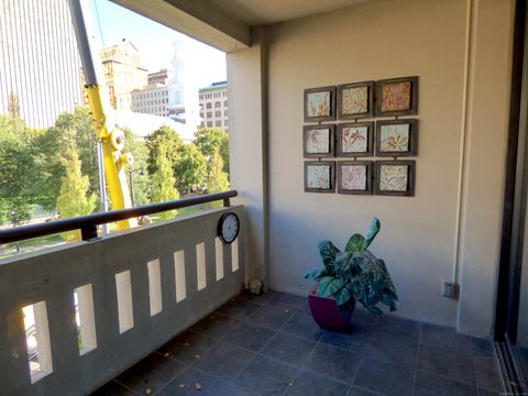 Tiny photo for 1 Gold Street #APT 4BC, Hartford, CT 06103 (MLS # 24134961)