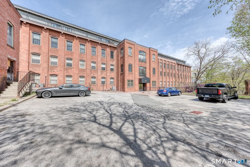 Photo of 234 S Main Street #416, Middletown, CT 06457 (MLS # 24171013)