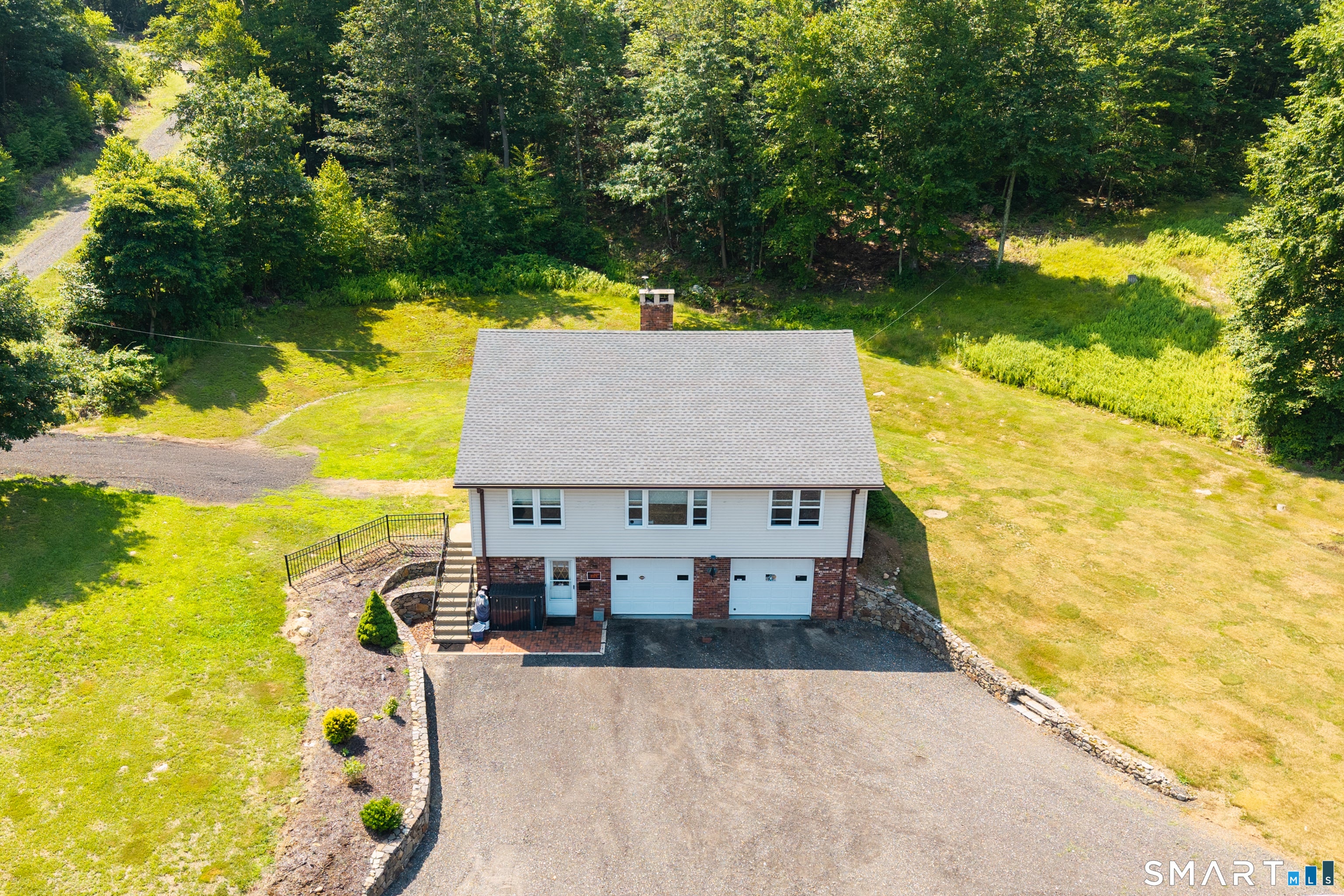 65 Maple Avenue West