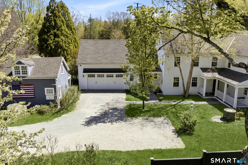 Photo of 3808 Redding Road, Fairfield, CT 06824 (MLS # 24171406)