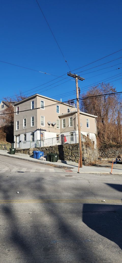 5 Grove Street Norwich CT 06360