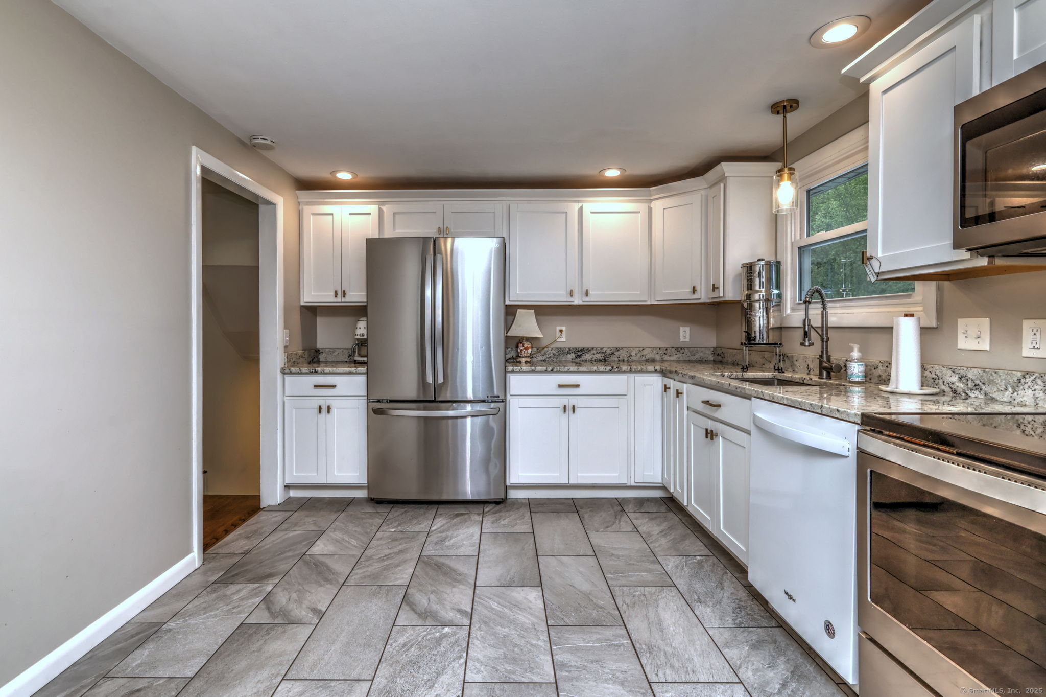 1690 Hartford Turnpike, North Haven, Connecticut image 12