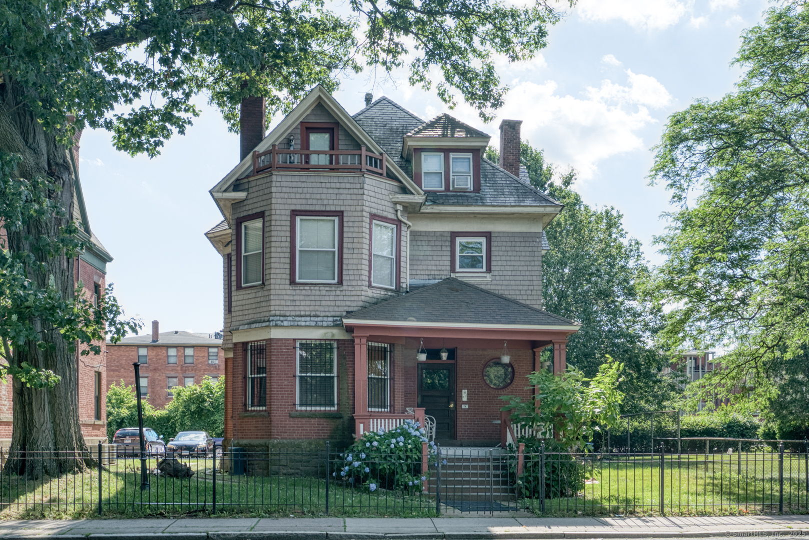 91 Wethersfield Avenue