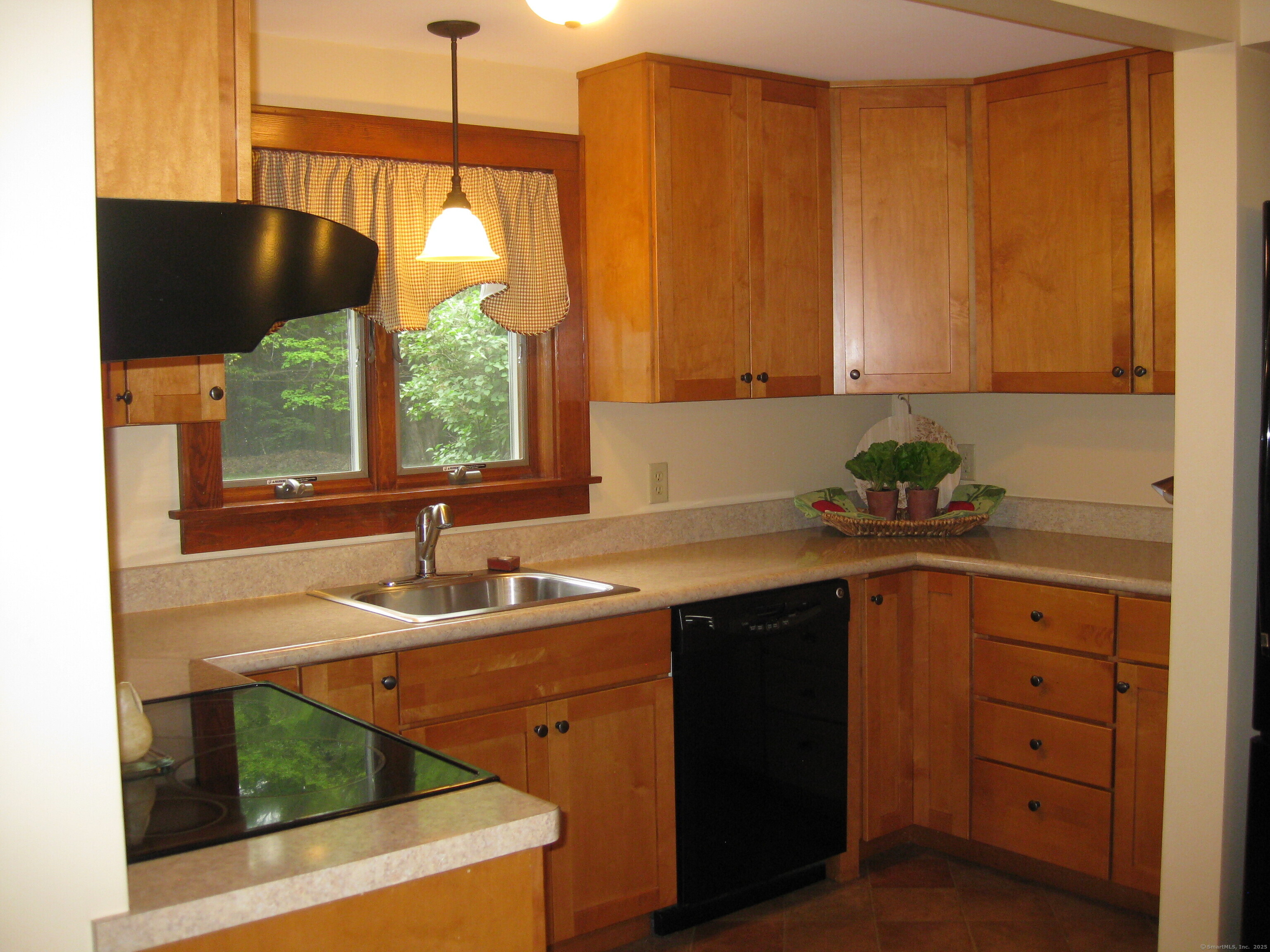 1071 River Boulevard, Suffield, Connecticut image 6