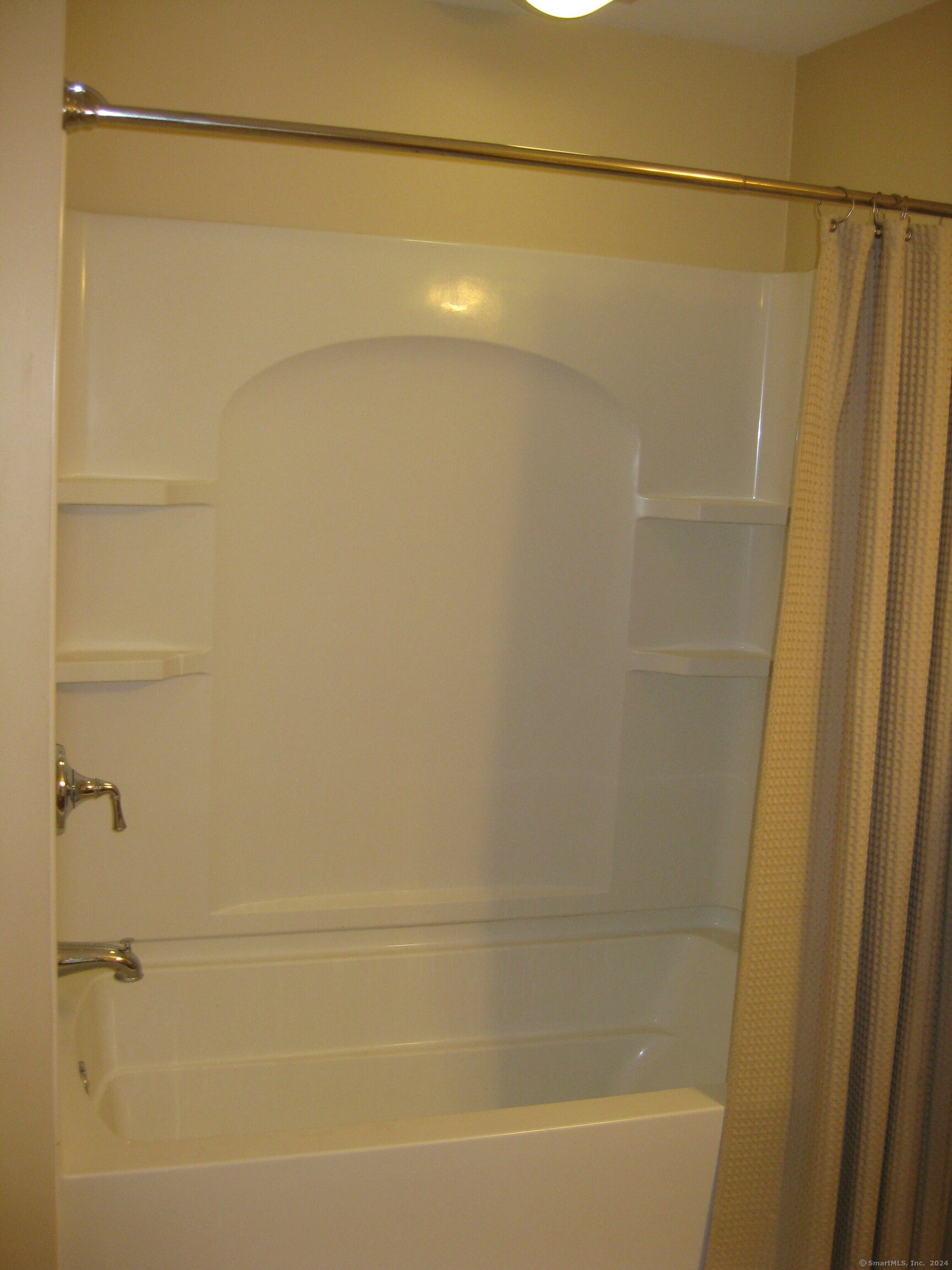 1071 River Boulevard, Suffield, Connecticut image 18