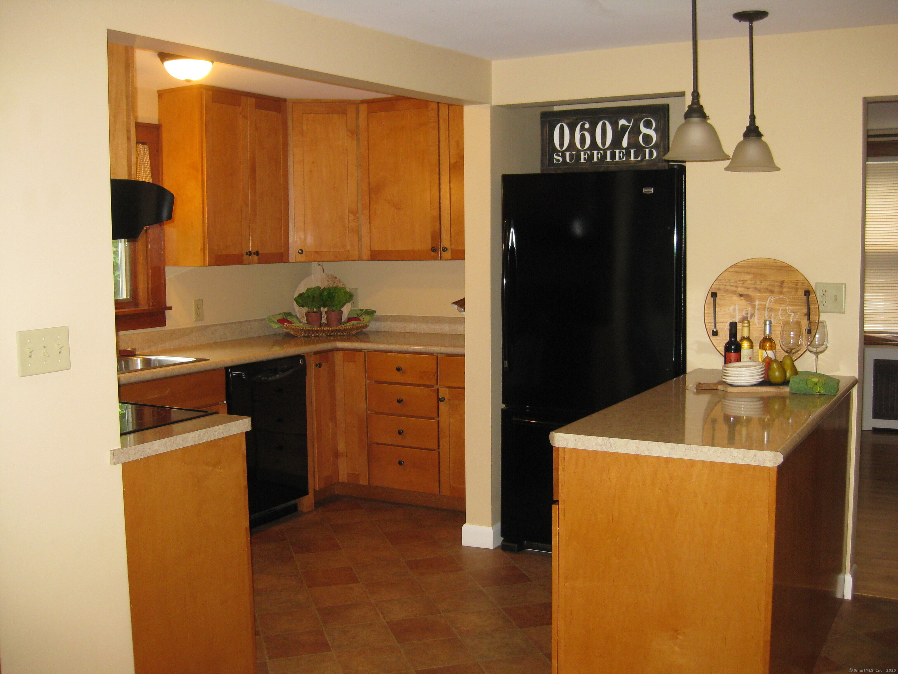 1071 River Boulevard, Suffield, Connecticut image 7