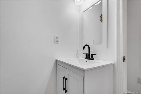 Tiny photo for 1 Alicia Lane #B, Middletown, CT 06457 (MLS # 24169241)