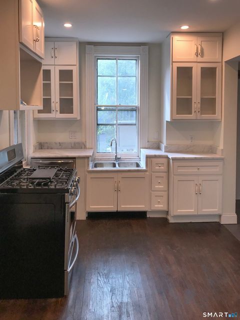 Tiny photo for 16 Lynwood Place, New Haven, CT 06511 (MLS # 24167373)