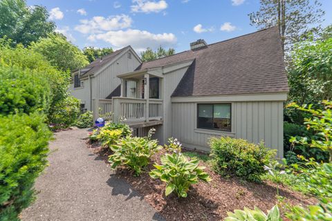 A home in Southbury