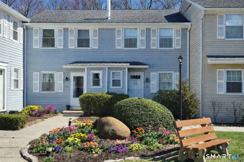 Tiny photo for 144 E Gate Lane #144, Hamden, CT 06514 (MLS # 24160692)