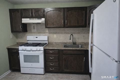 Tiny photo for 144 E Gate Lane #144, Hamden, CT 06514 (MLS # 24160692)