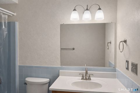 Tiny photo for 144 E Gate Lane #144, Hamden, CT 06514 (MLS # 24160692)