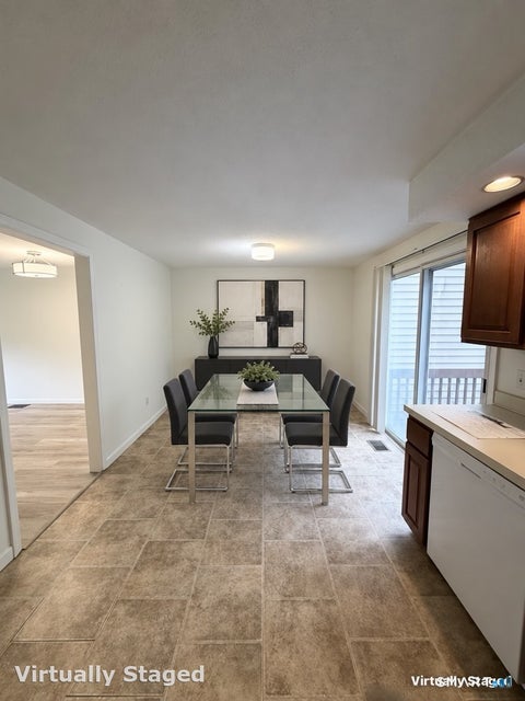 Tiny photo for 6 McIntosh Circle #6, Rocky Hill, CT 06067 (MLS # 24209886)