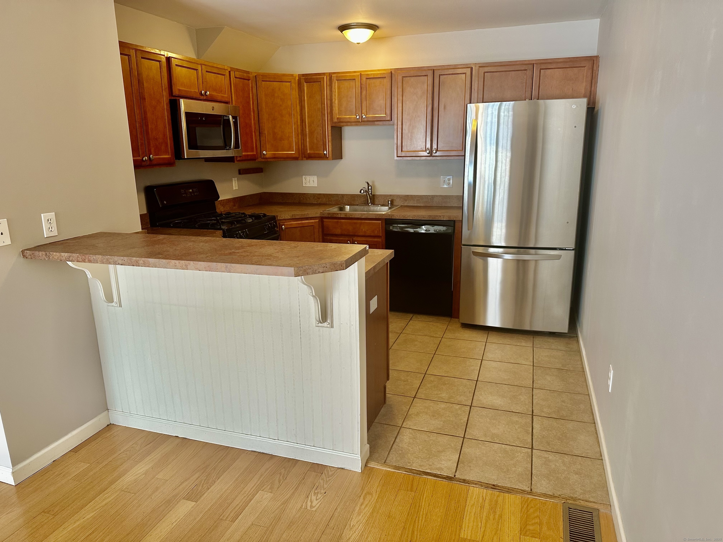 32 Oil Mill Road #21, Danbury, Connecticut image 6