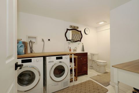 Tiny photo for 23 Robert Court, Fairfield, CT 06824 (MLS # 24133896)