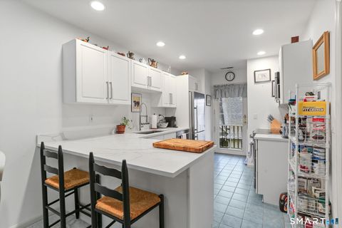 Tiny photo for 77 Locust Avenue #APT 124, New Canaan, CT 06840 (MLS # 24149618)