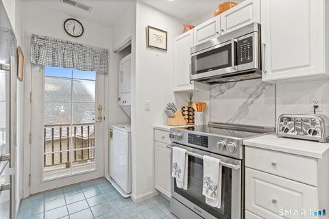 Tiny photo for 77 Locust Avenue #APT 124, New Canaan, CT 06840 (MLS # 24149618)