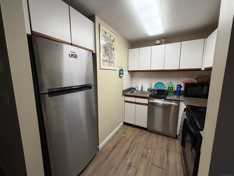 Tiny photo for 280 Burgundy Hill Lane #280, Middletown, CT 06457 (MLS # 24137936)