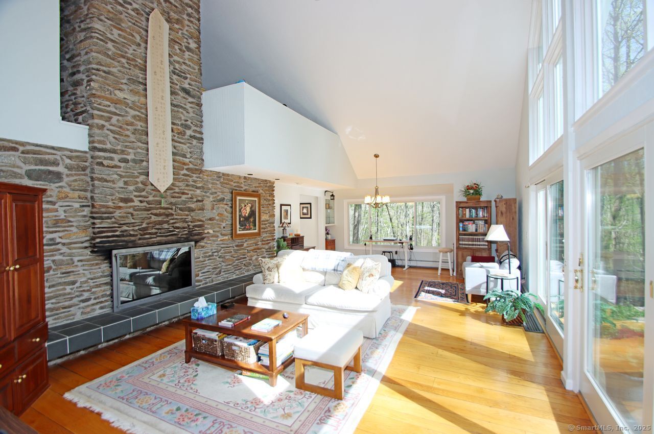 175 Old Lane Road, Hamden, Connecticut image 6