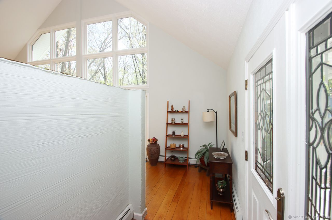175 Old Lane Road, Hamden, Connecticut image 4