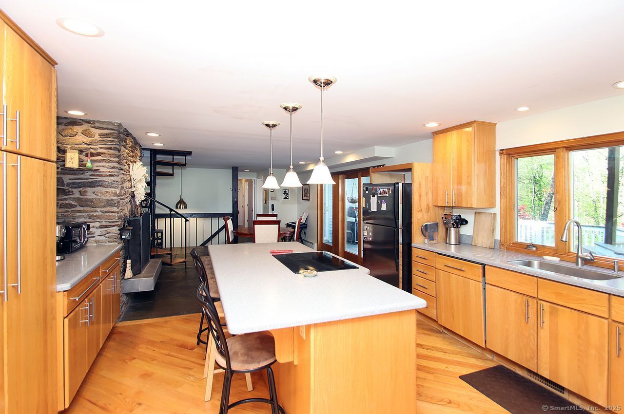 175 Old Lane Road, Hamden, Connecticut image 13