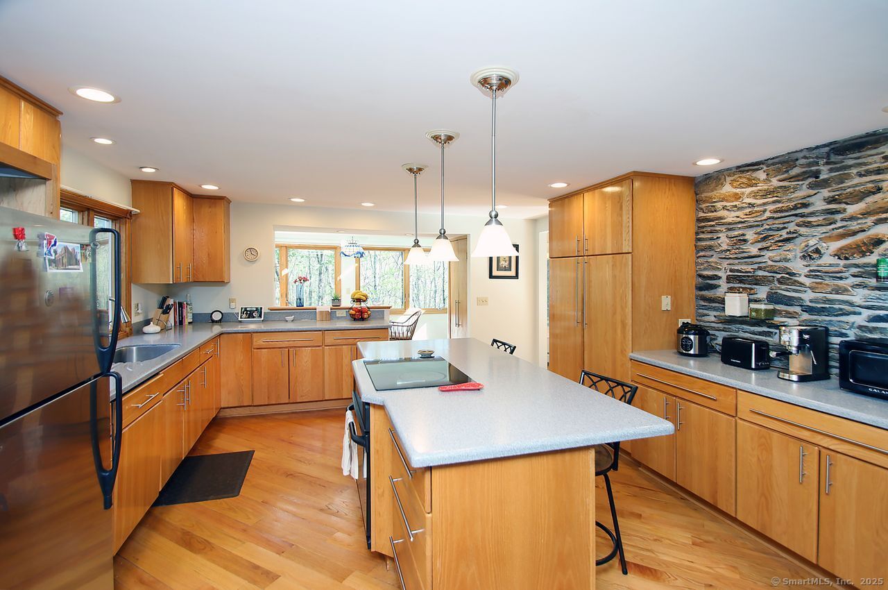 175 Old Lane Road, Hamden, Connecticut image 10