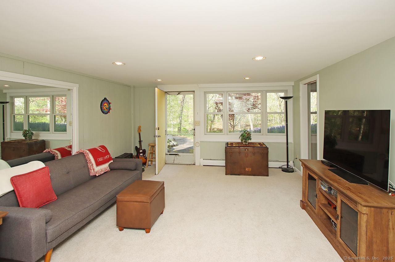 175 Old Lane Road, Hamden, Connecticut image 24