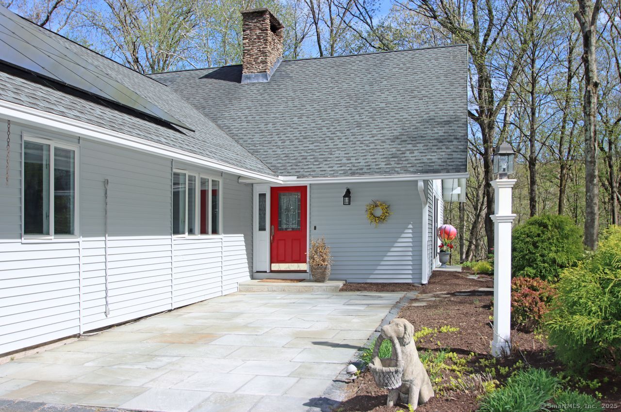 175 Old Lane Road, Hamden, Connecticut image 3