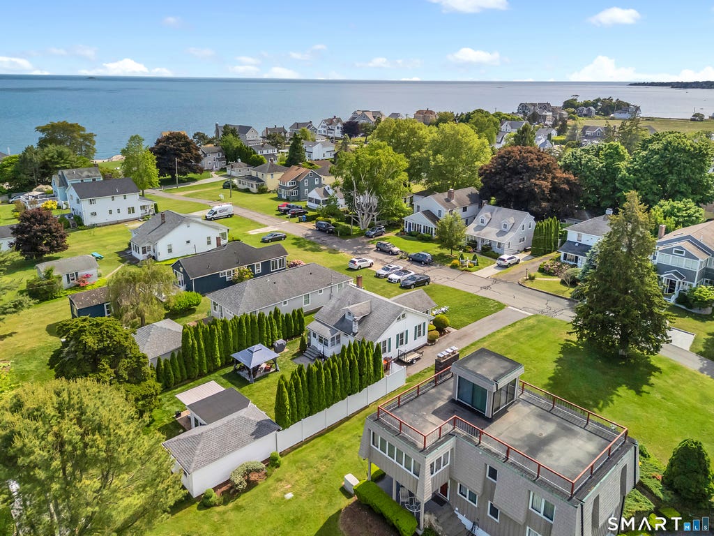 Photo of 11 Soundview Avenue, Madison, CT 06433 (MLS # 24179125)