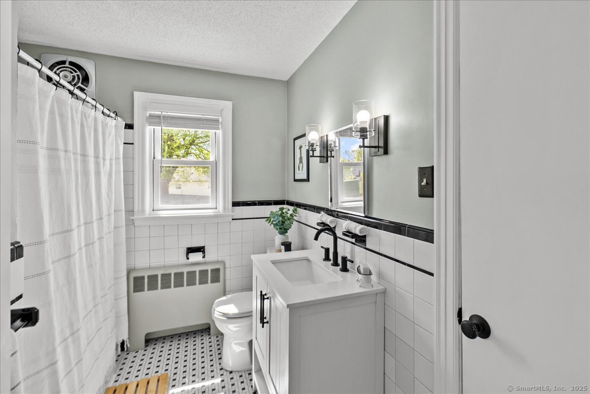 37 Green Street, Wallingford, Connecticut image 16