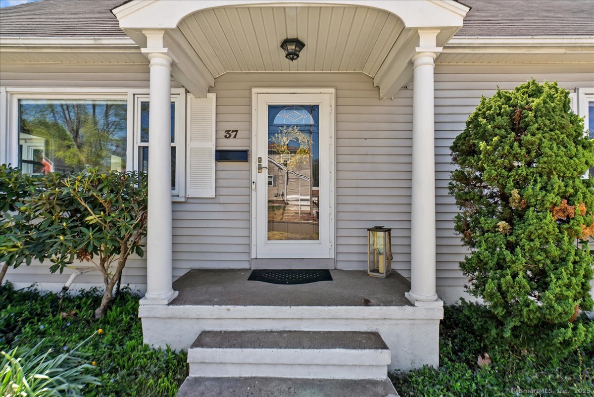 37 Green Street, Wallingford, Connecticut image 4