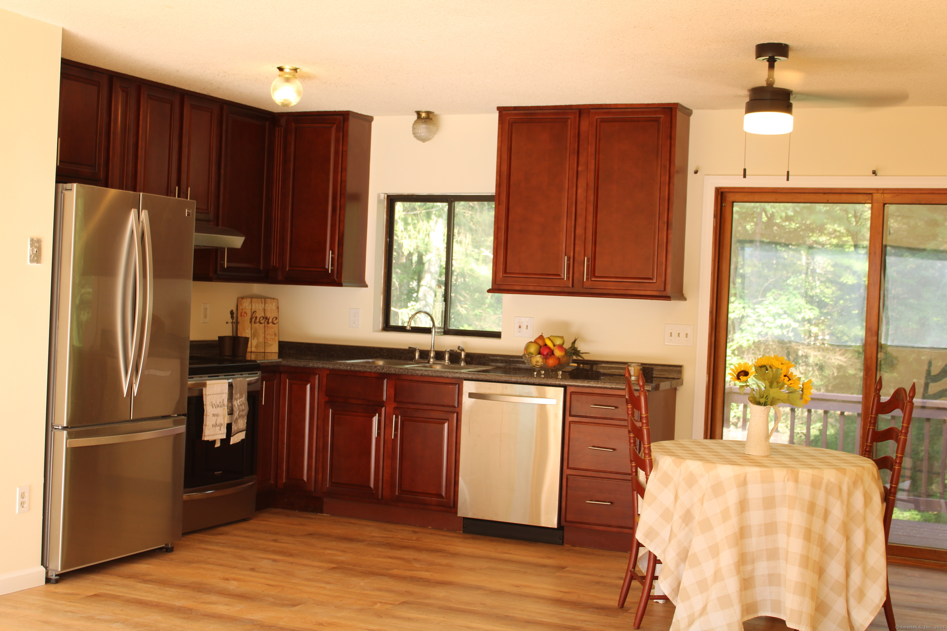 35 White Pine Road