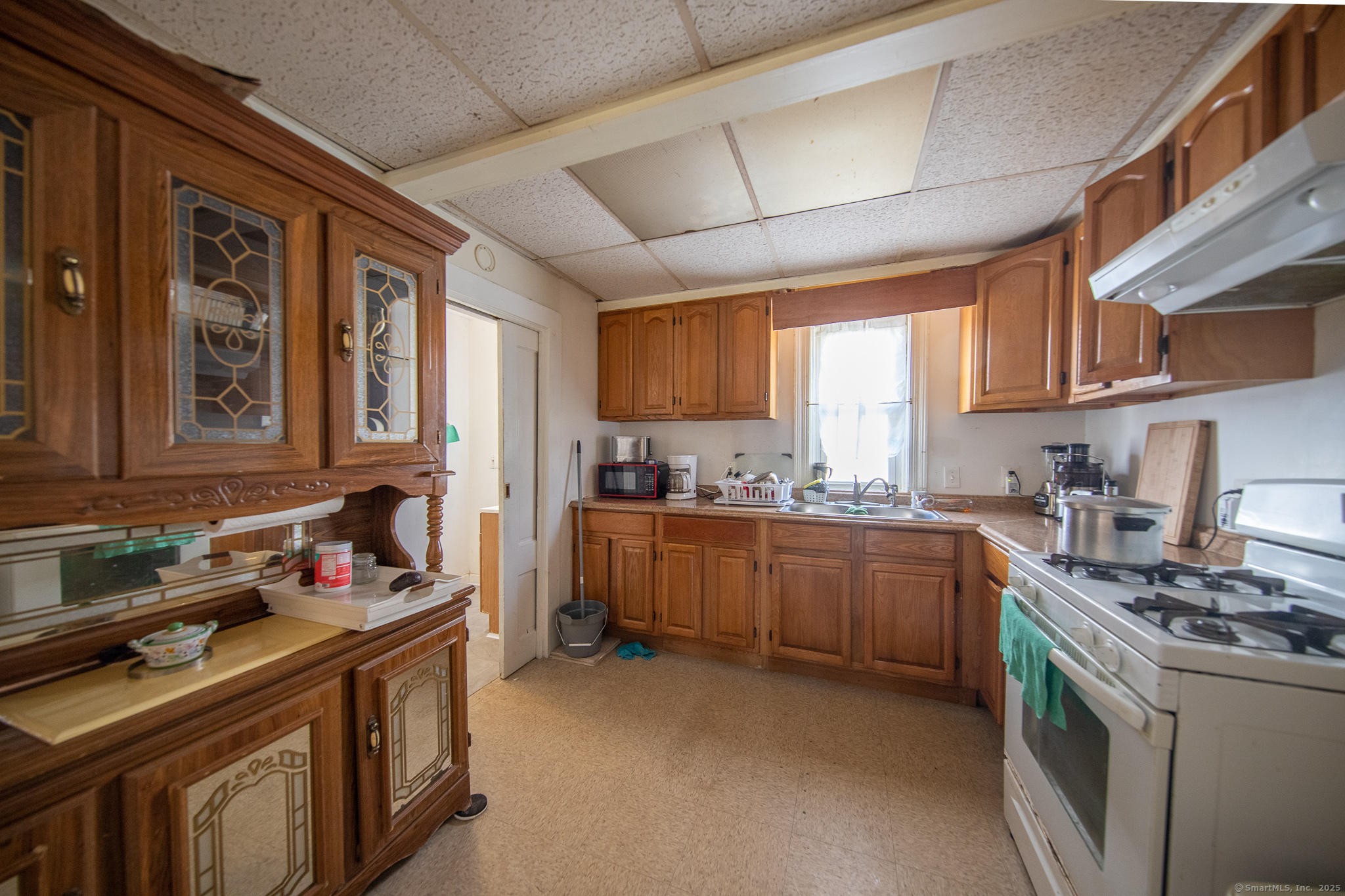 272 Boswell Avenue, Norwich, Connecticut image 5