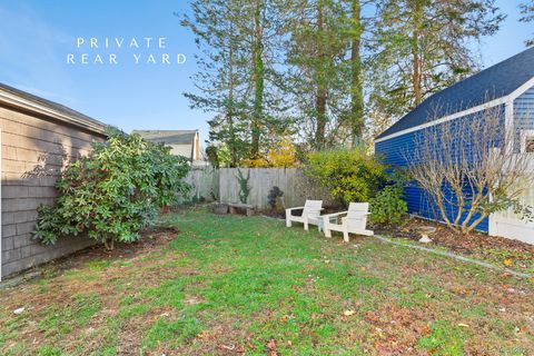 Tiny photo for 665 W Taft Avenue, Bridgeport, CT 06604 (MLS # 24142665)