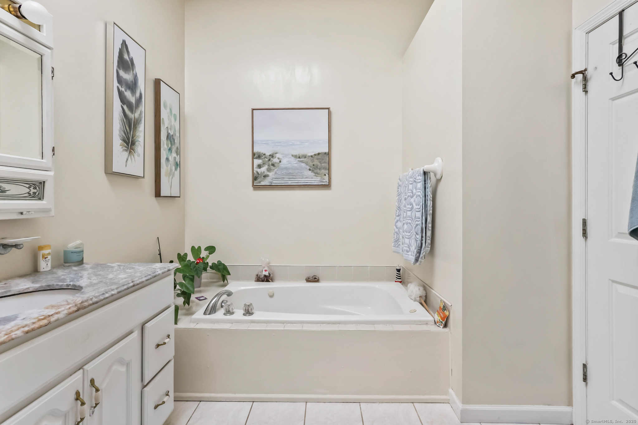 182 Durham Road, Madison, Connecticut image 18