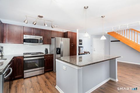 Tiny photo for 850 E Main Street #APT 526, Stamford, CT 06902 (MLS # 24156291)