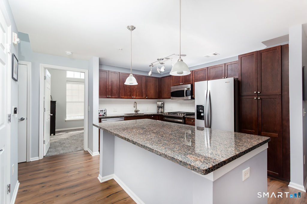 850 East Main Street APT 526