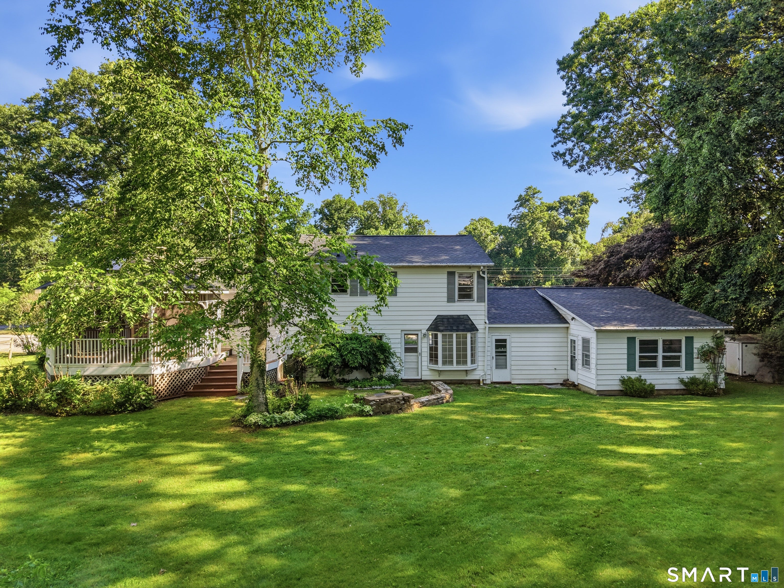 18 Oakridge Drive