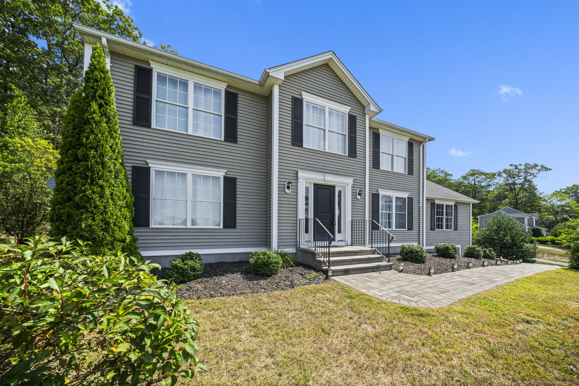 25 Marthas Way