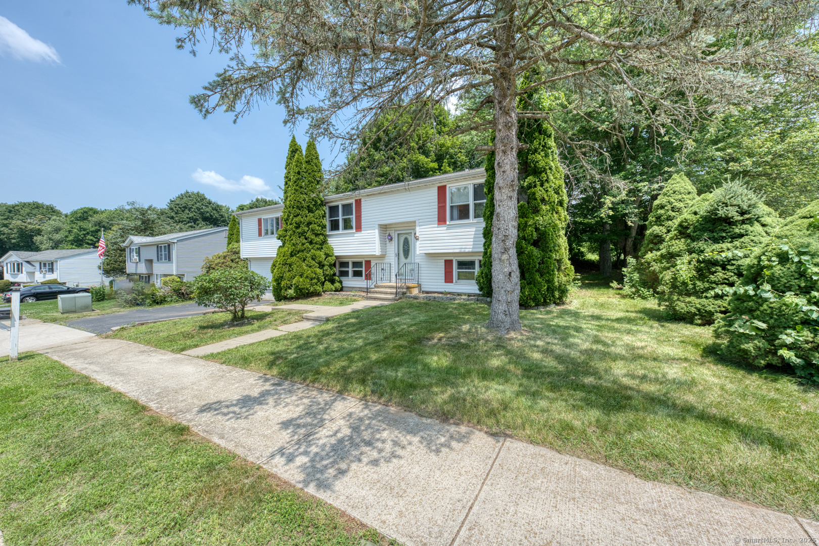 106 Oxbow Drive