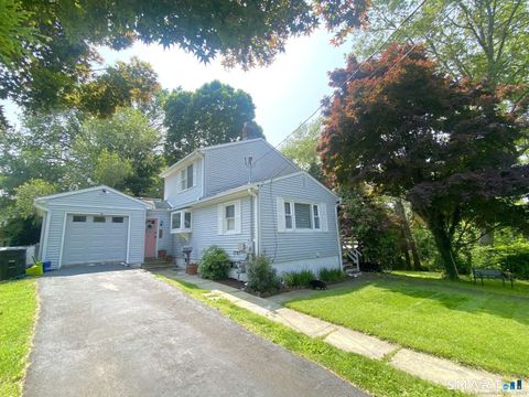 50 Howe Street Milford CT 06460